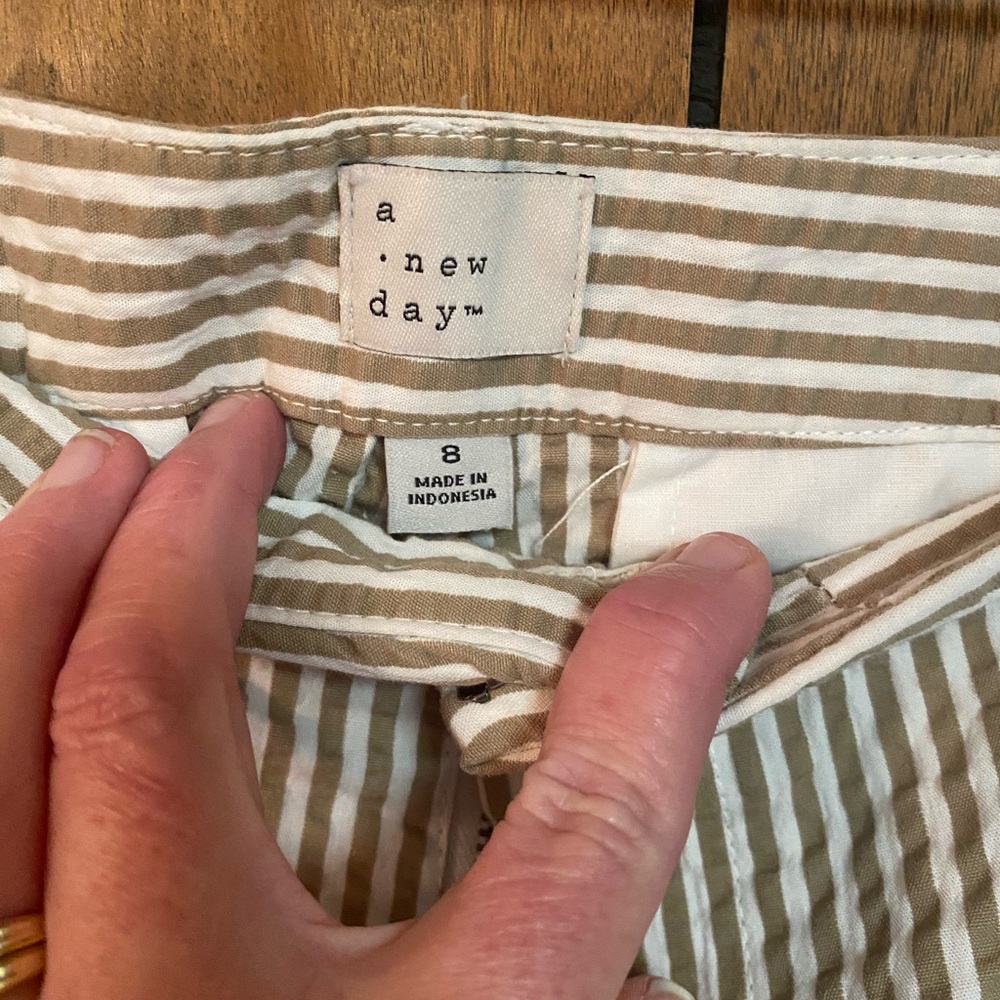 a new day Women’s Beige and White Striped Shorts - Picture 2 of 3